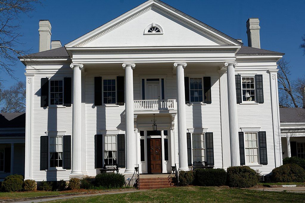Front View of Historic Bailey-Tebault House