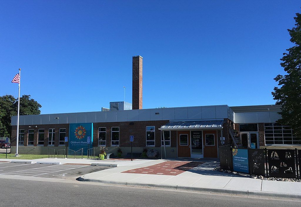 Outside View of Children's Museum of Southern Minnesota