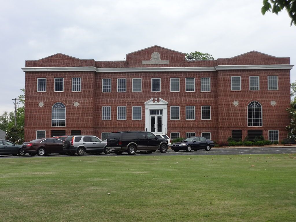 Front View of University of Georgia-Griffin Campus
