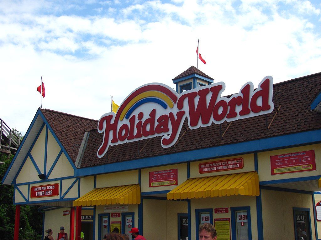 View of Holiday World & Splashin' Safari