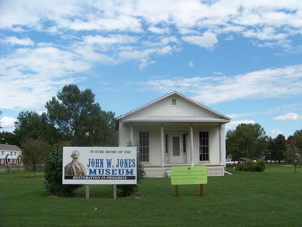 Front View of John W. Jones Museum