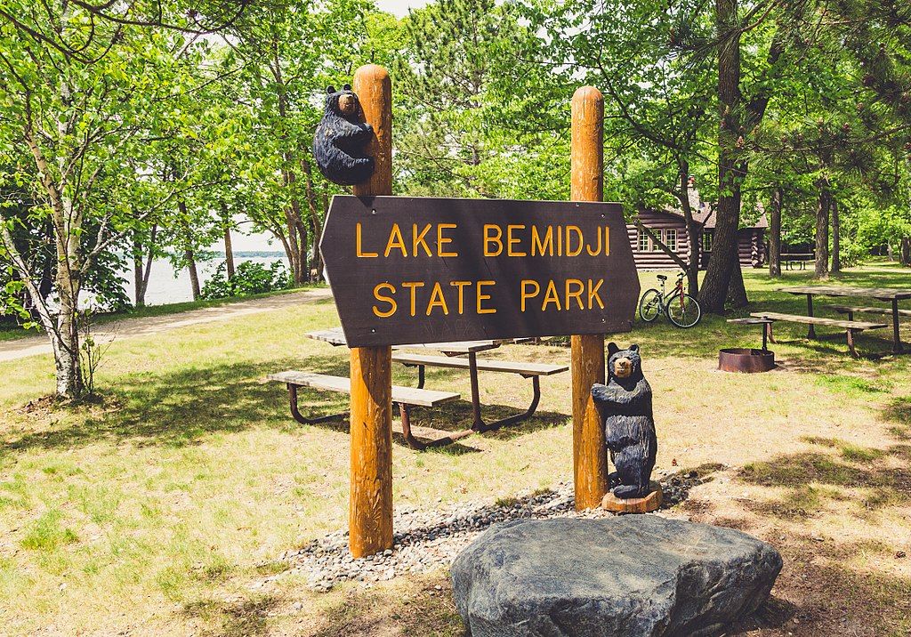 Welcome sign of Lake Bemidji State Park