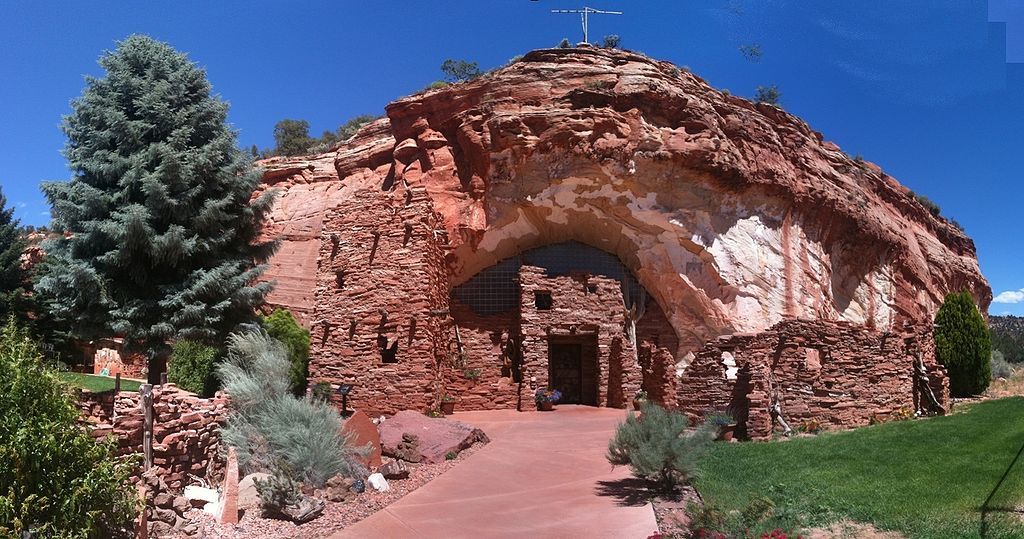 Outside view of Moqui Cave