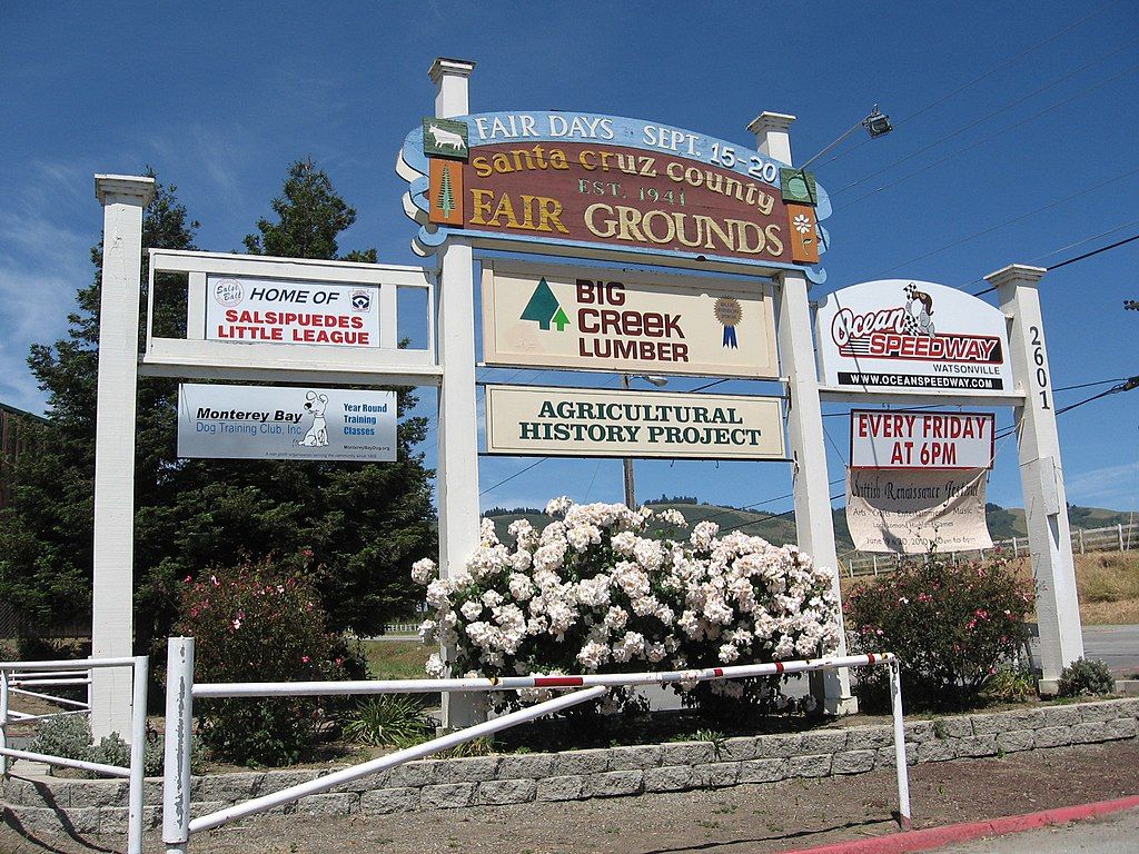 View of a Sign in Santa Cruz County Fairgrounds