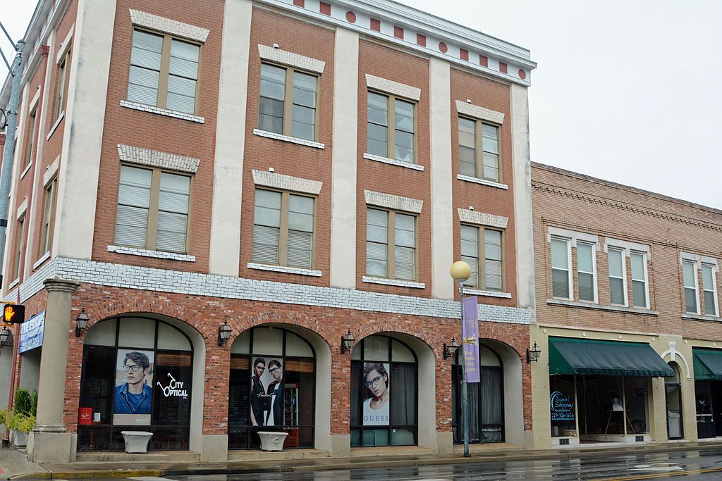 View of Tifton Commercial Historic District