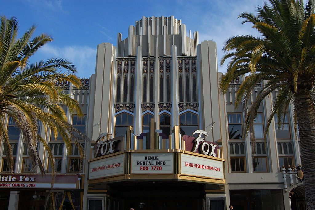 Front Vew of Fox Theatre