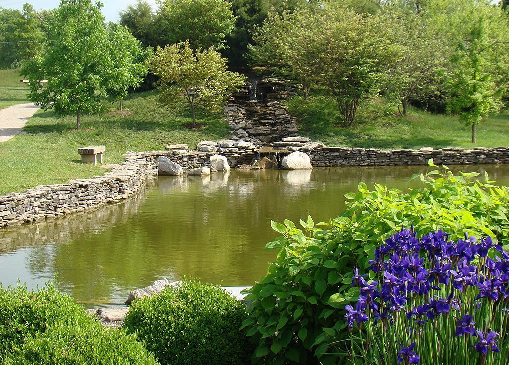 Beautiful View of Yuko-en on the Elkhorn