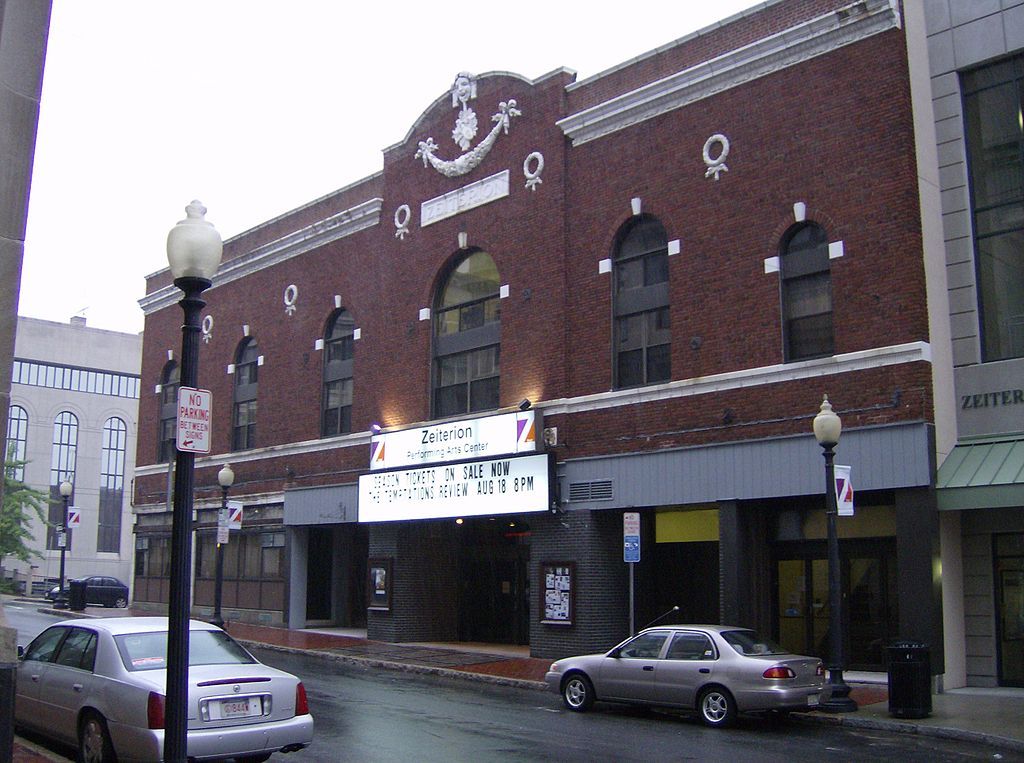 Outside View of Zeiterion Performing Arts Center