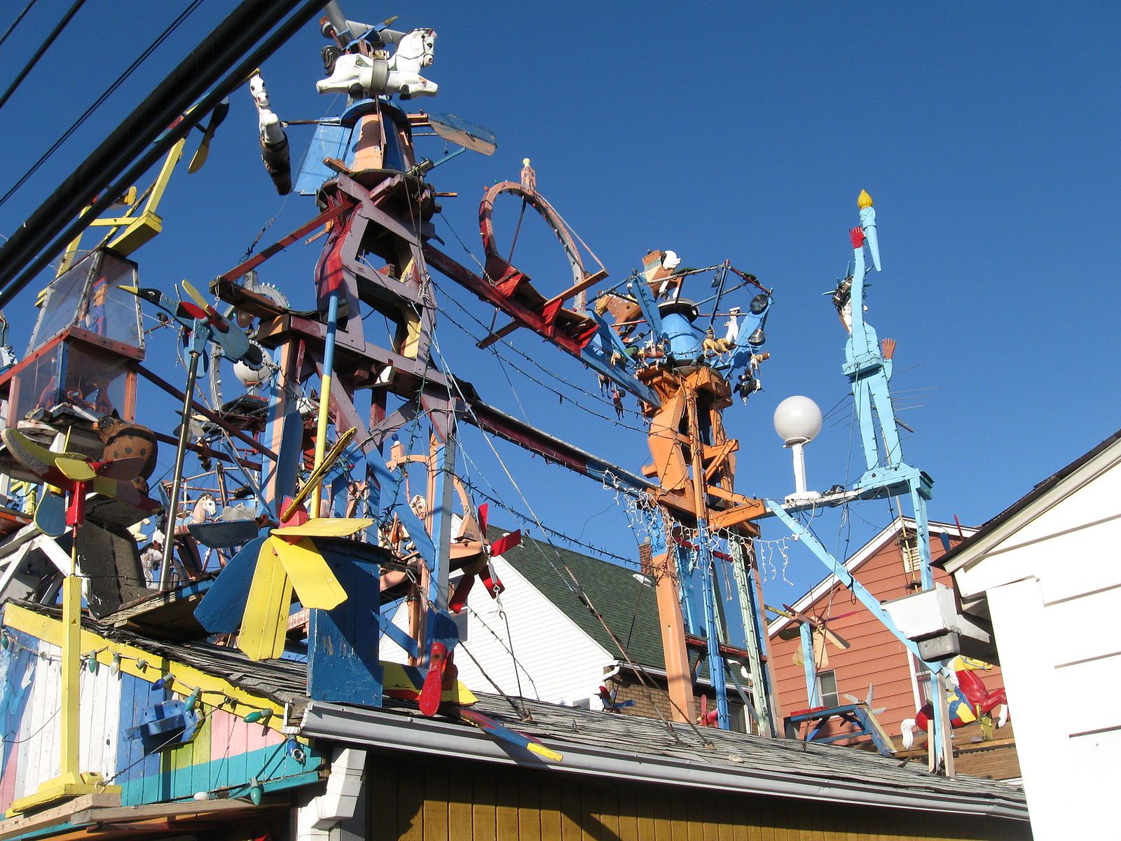 Art at Hamtramck Disneyland in Southfield, MI