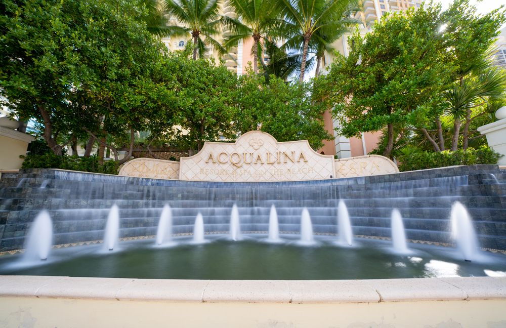 Fountain at Acqualina Spa