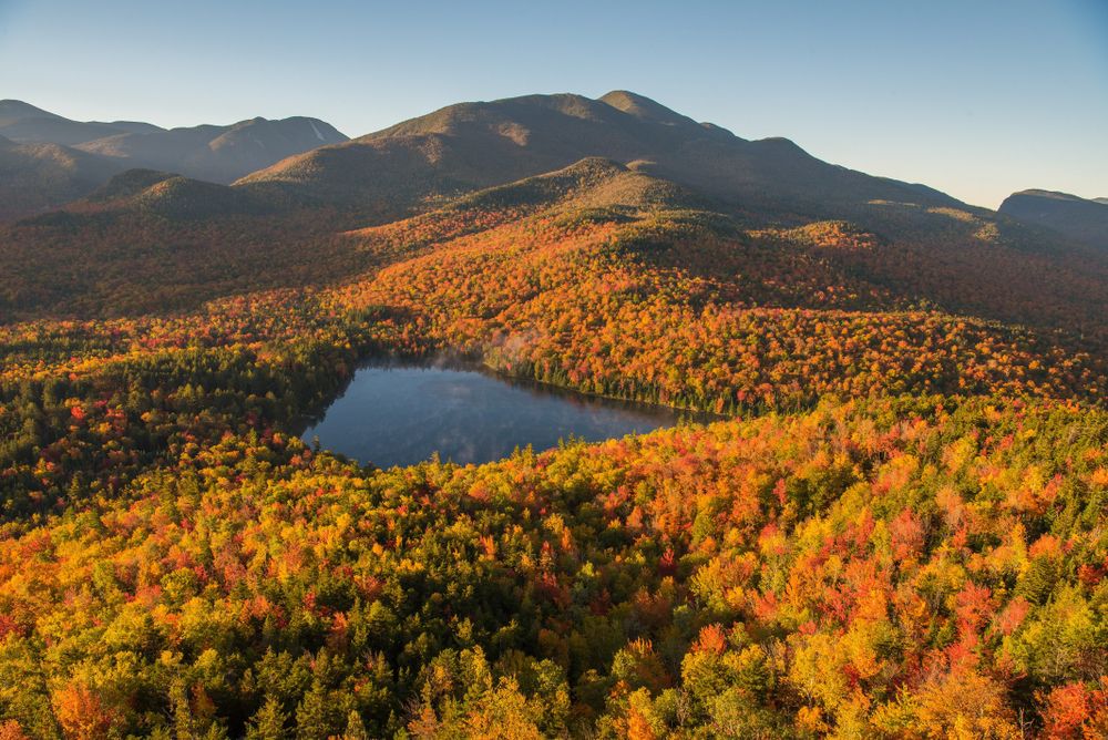 Picturesque view of the Adirondack mountain during fall
