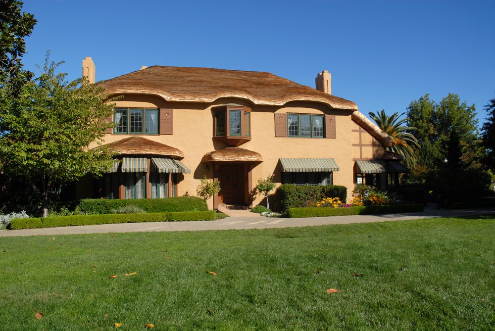 Front view of Ainsley House