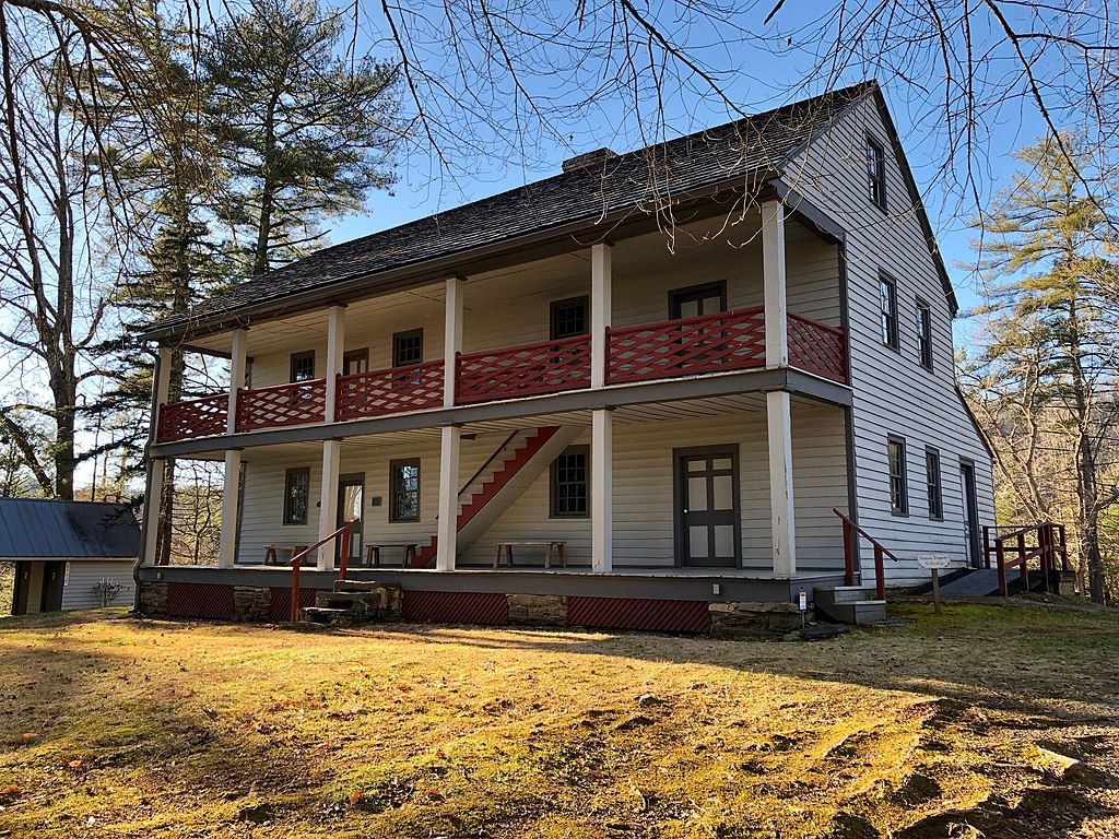 Exterior of the Allison-Deaver House