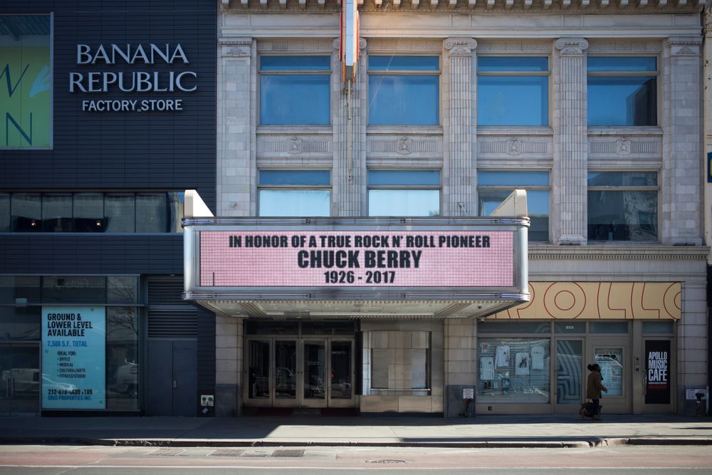 Entrance to Apollo Theater