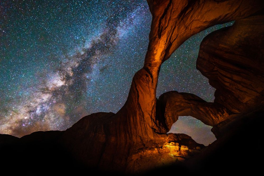 Night view of Double Arch