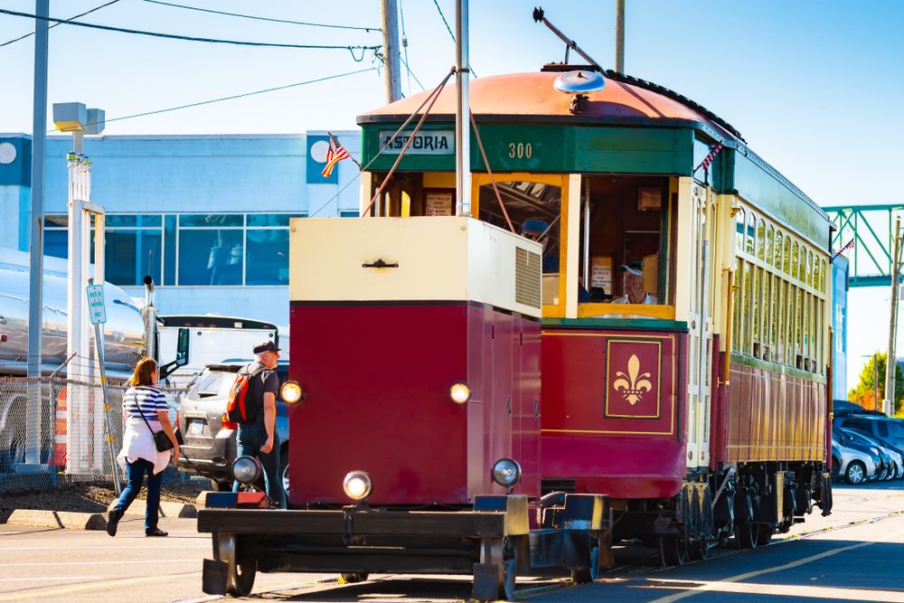 Daytime view of the Astoria Riverfront Trolley
