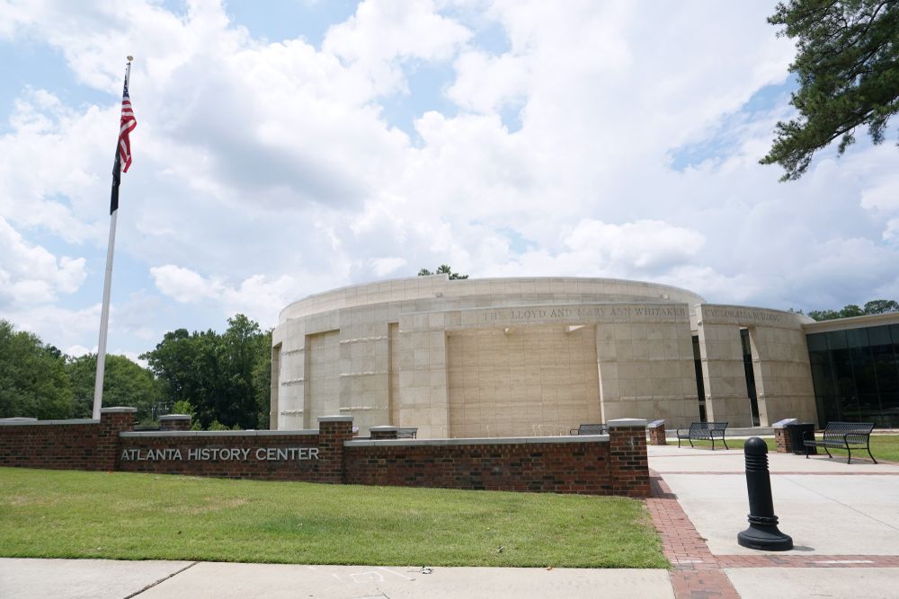 Outside view of Atlanta History Center