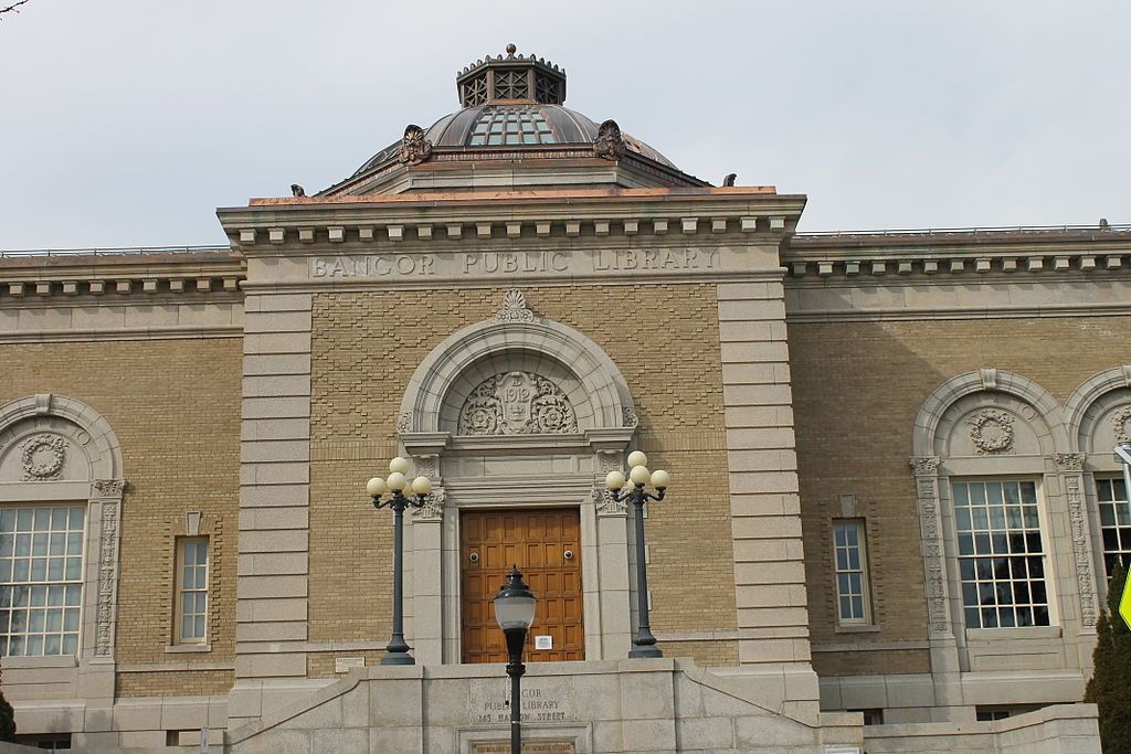 Exterior of Bangor Public Library