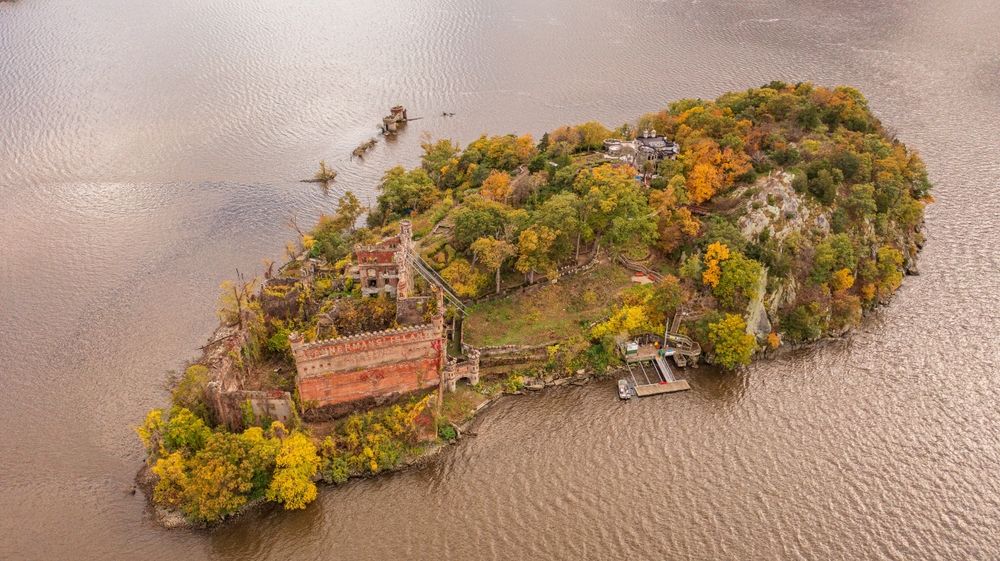 Bird's eye view of the Bannerman Castle