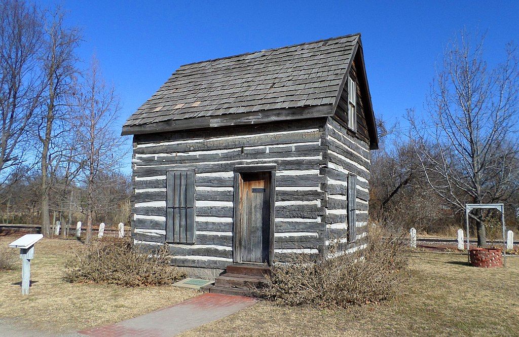 Exterior of the Historic Beard Cabin