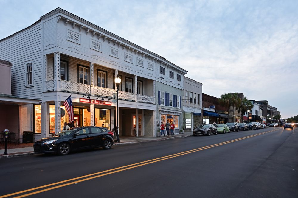 Street view of Beaufort Historic District