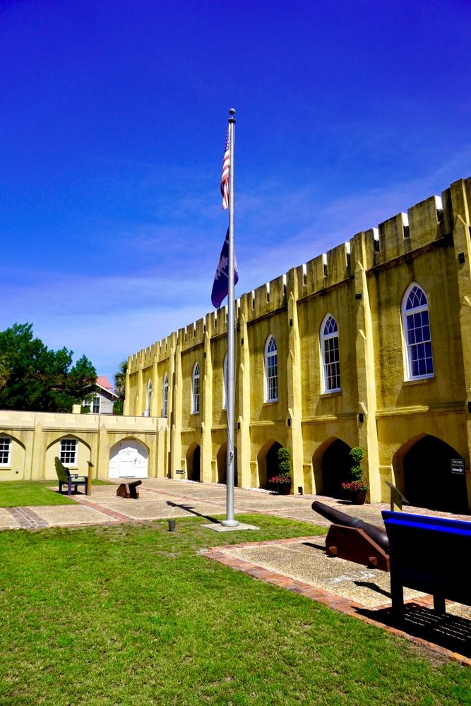 Flag and cannon at Beaufort History Museum