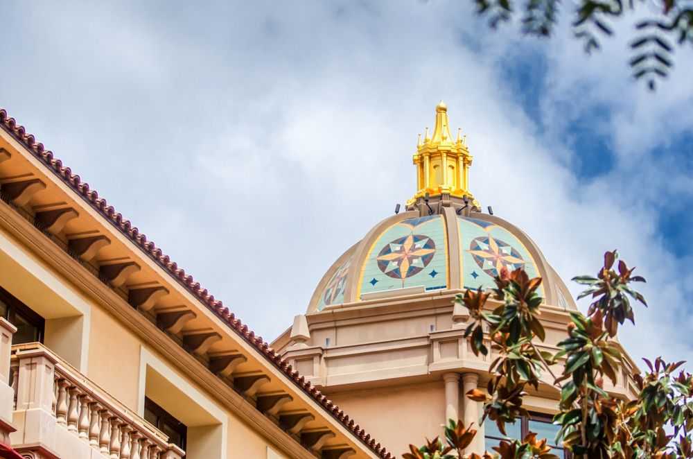 Dome of the Beverly Cañon Gardens