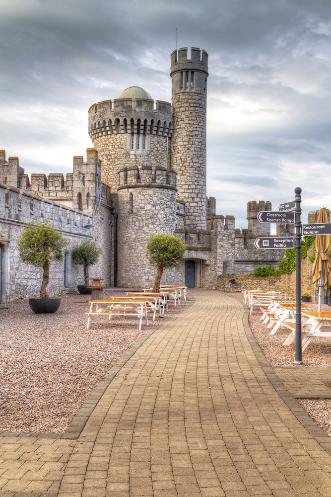 Picnic benches at Blackrock Castle Observatory