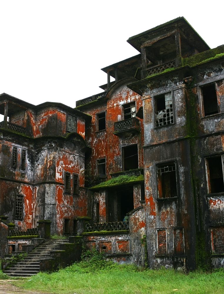 Bokor Palace in Bokor Hill Station