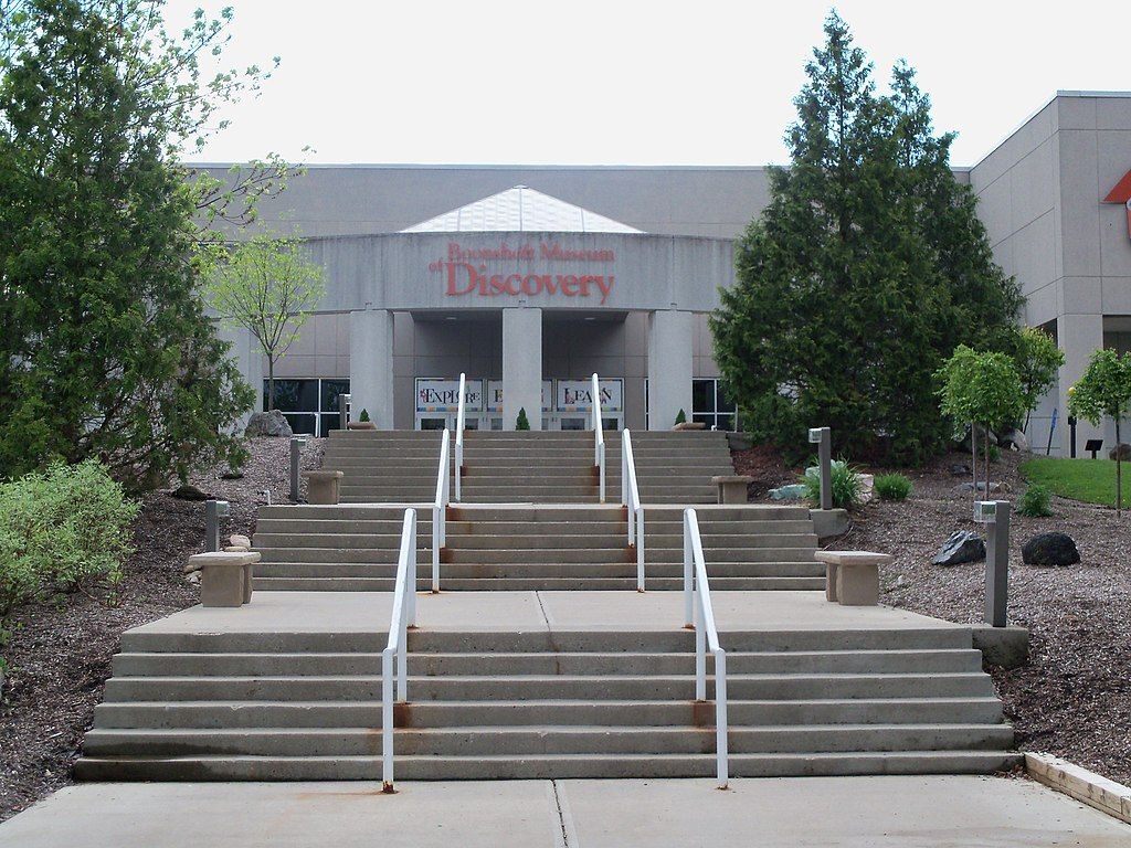 Exterior view of the Boonshoft Museum of Discovery