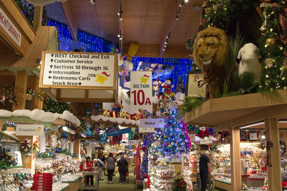 Bronner’s Christmas Wonderland