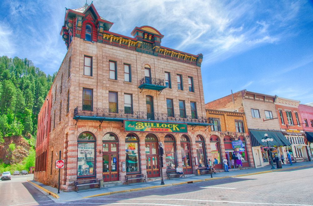 Perfectly captured exterior of Bullock Hotel
