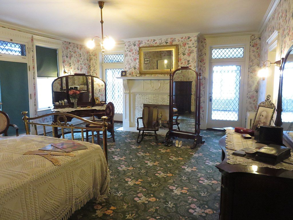 Bedroom at the Campbell House