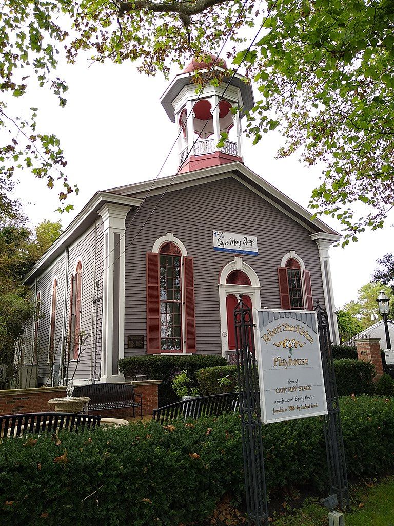 Exterior view of the Cape May Stage Professional Equity Theater