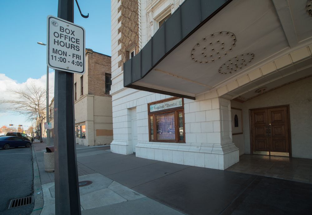 Entrance to the Capitol theatre in Yakima