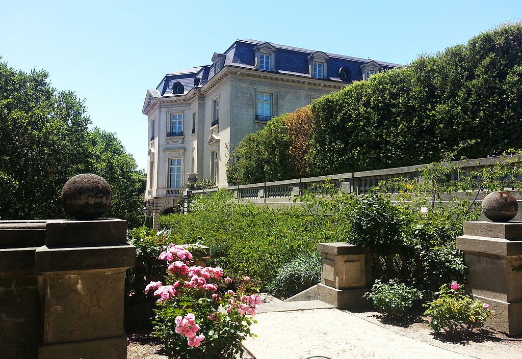 Garden at the Carolands