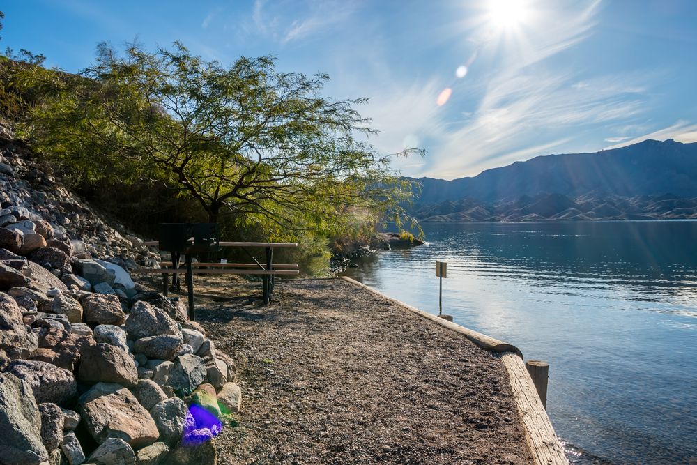 View of Cattail Cove State Park on a sunny day