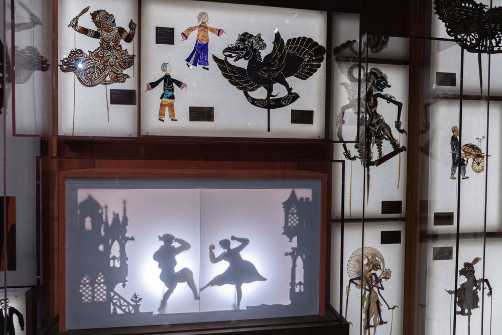 Exhibits at Center for Puppetry Arts