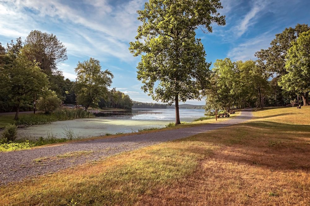 The grounds of Chadwick Lake Park