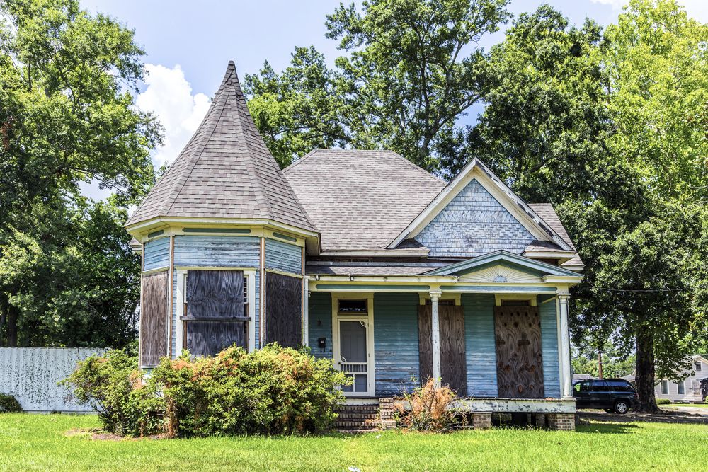 Farm house at Charpentier Historic District