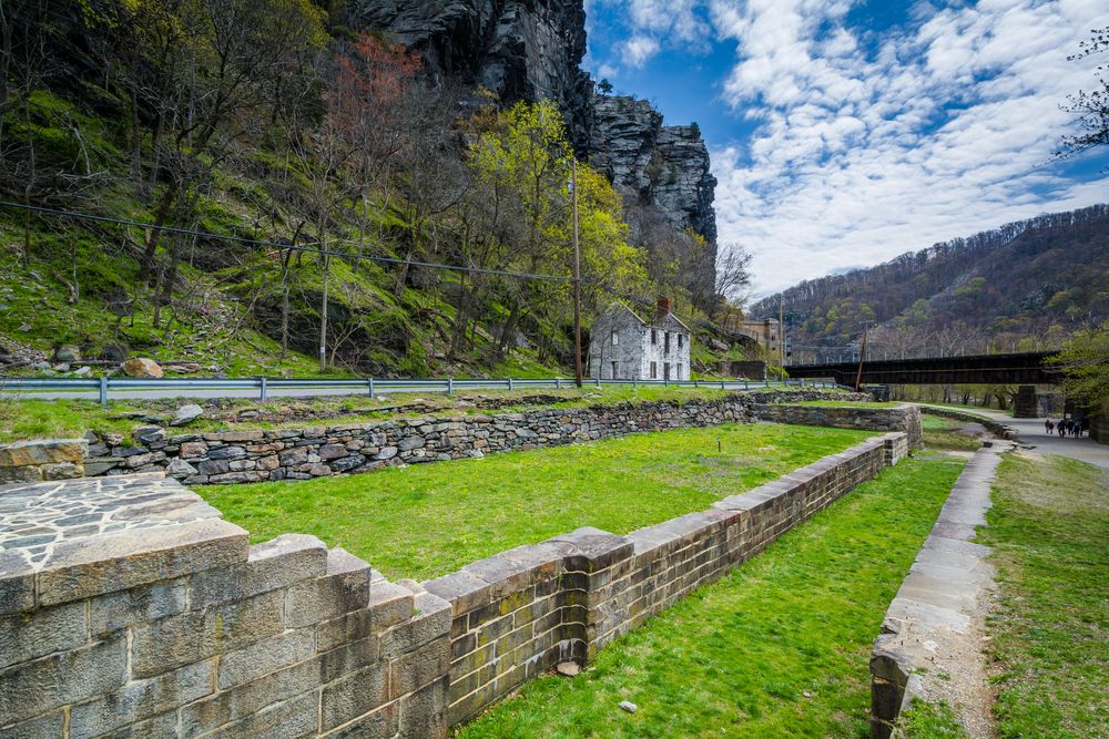 Ruins of the Chesapeake and Ohio Canal