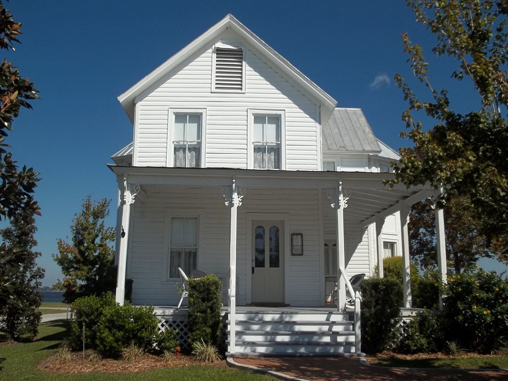 Kern house at Clermont Historic Village