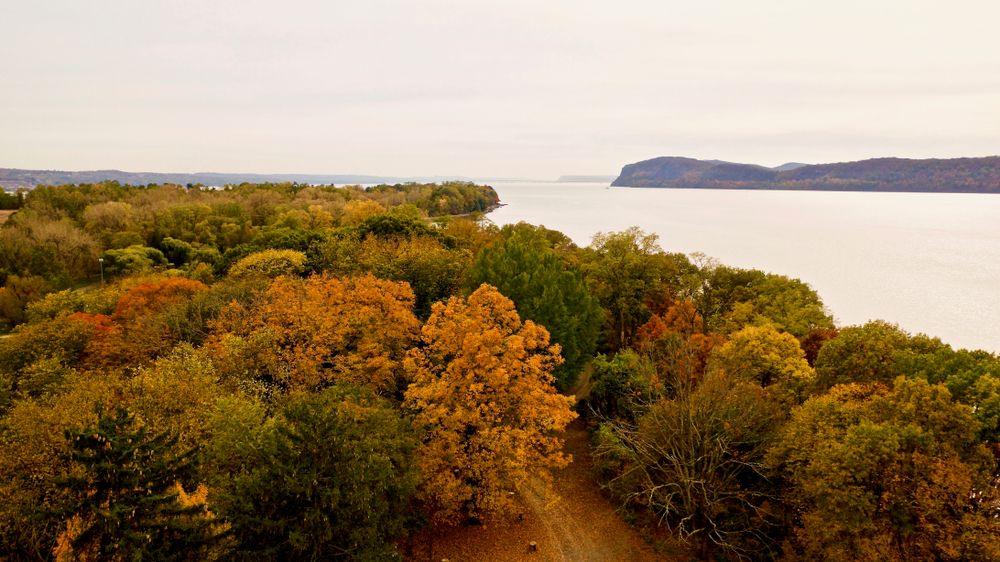 Bird's eye view of Croton Point Park