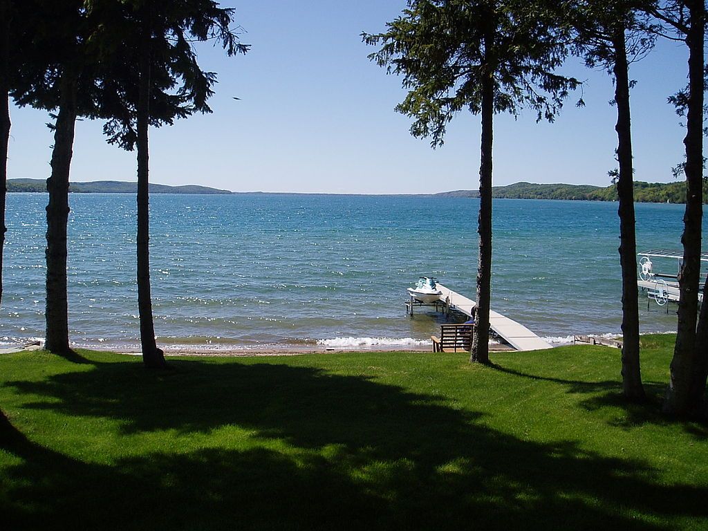 Jetski at Crystal Lake