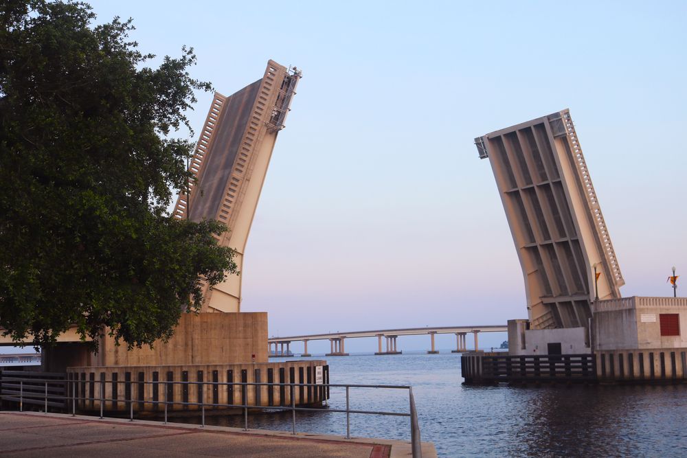 Drawbridge in Downtown, New Bern