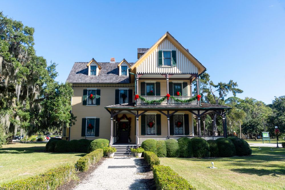 Exterior of the Dubignon Cottage
