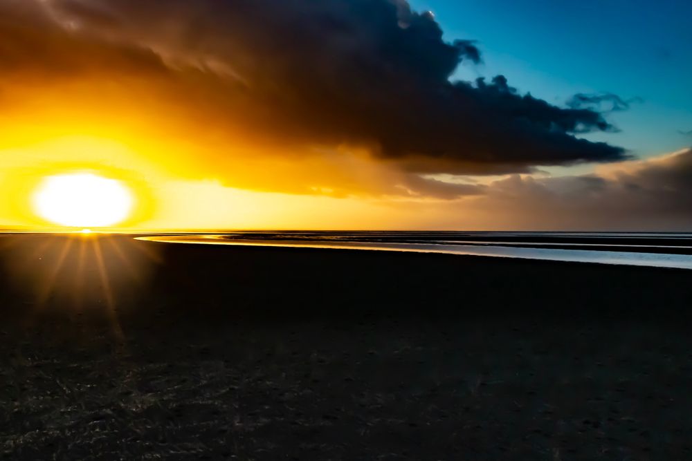Sunrise at Dundowran Beach