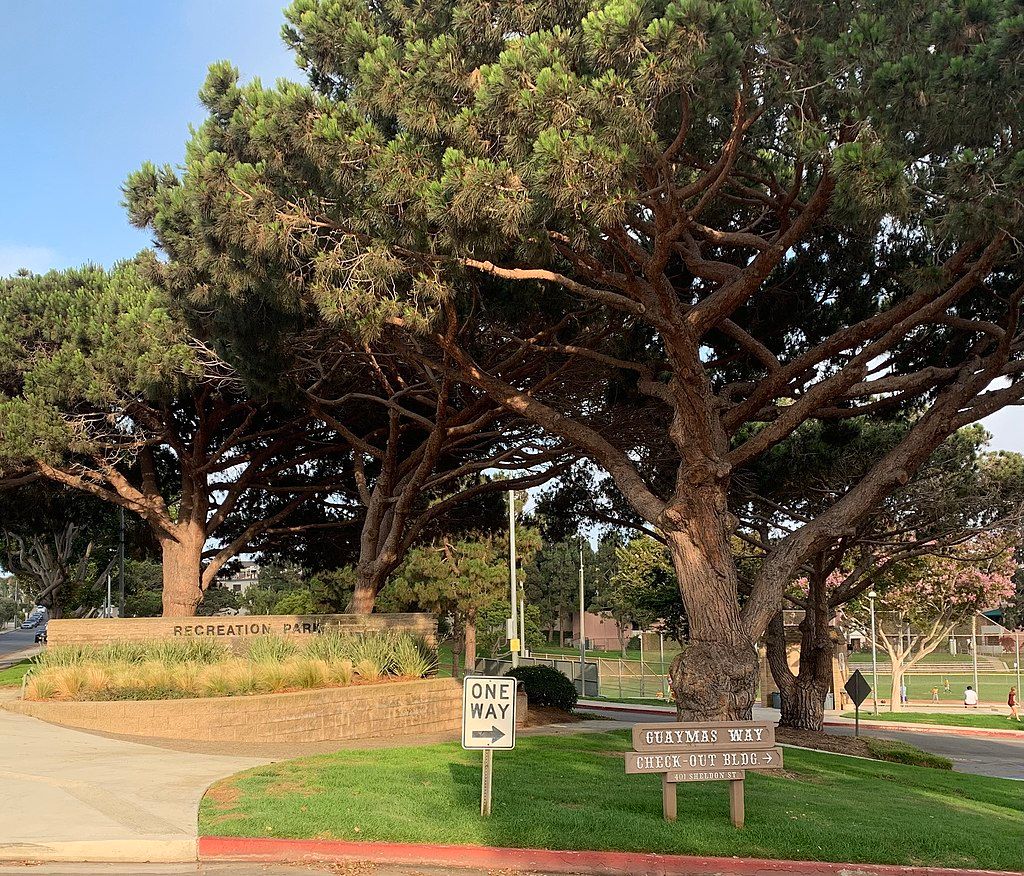 Welcome sign of Recreation Park