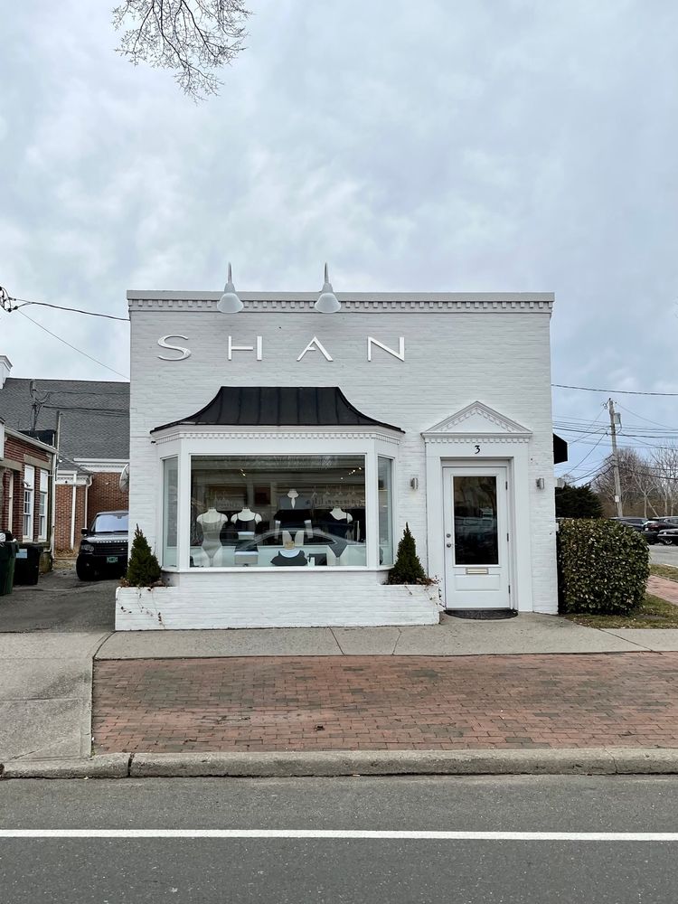 Shop at East Hamptons