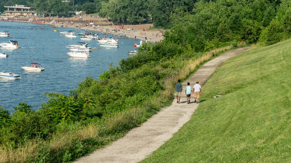 People strolling around the Edgewater Park in Cleveland